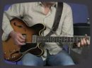 Neville Martin nous montre comment rgler sa guitare Gibson 335 pour obtenir un son blues  la Clapton.